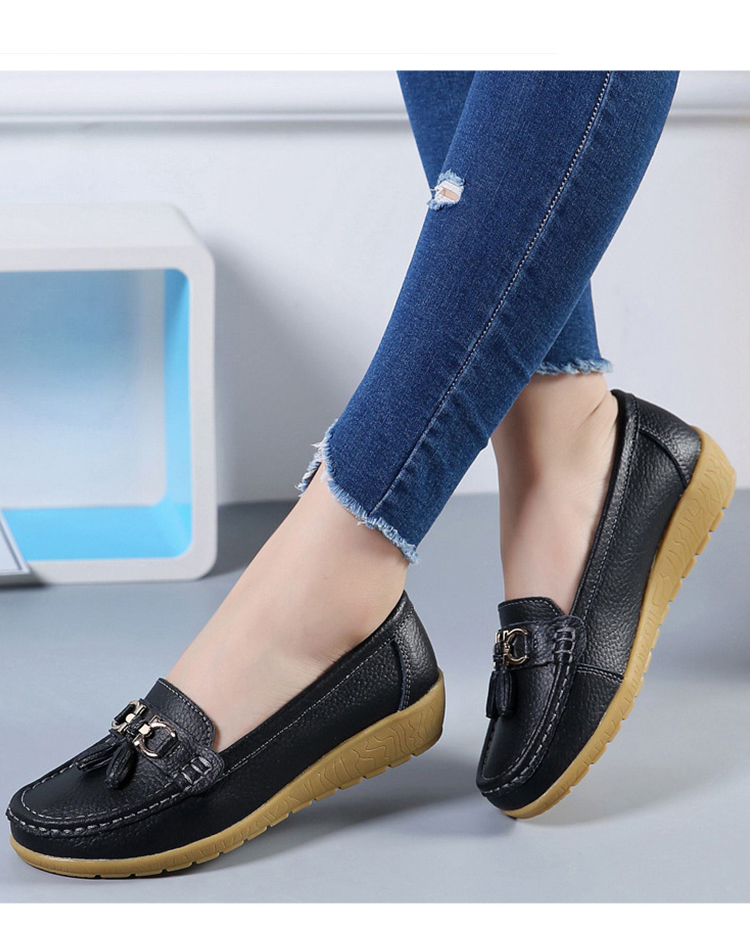 Women Flats Ballet Shoes Cut Out Leather Breathable Moccasins Women Boat Shoes Ballerina Ladies Casual Shoes